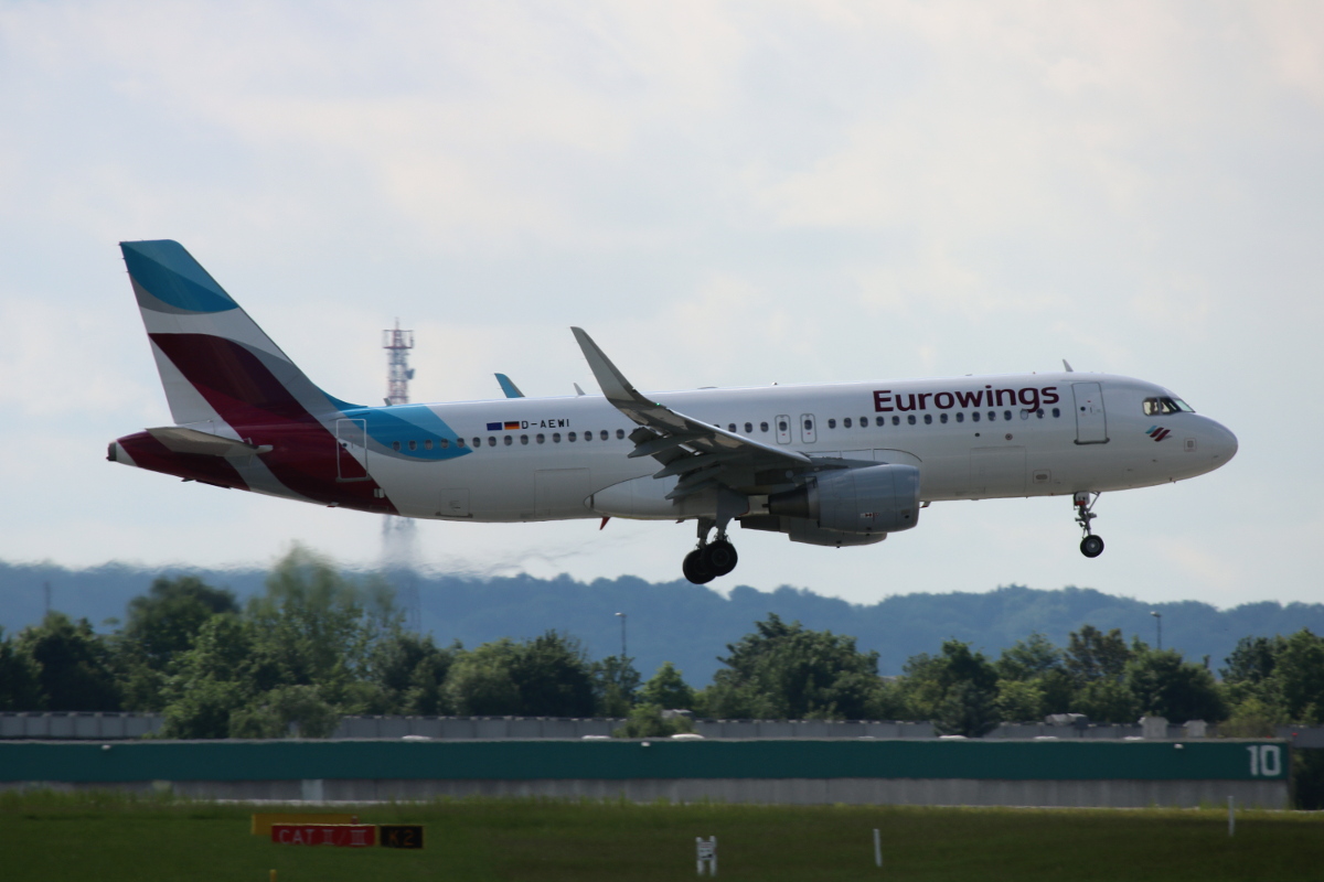 Airplane Eurowings Touchdown